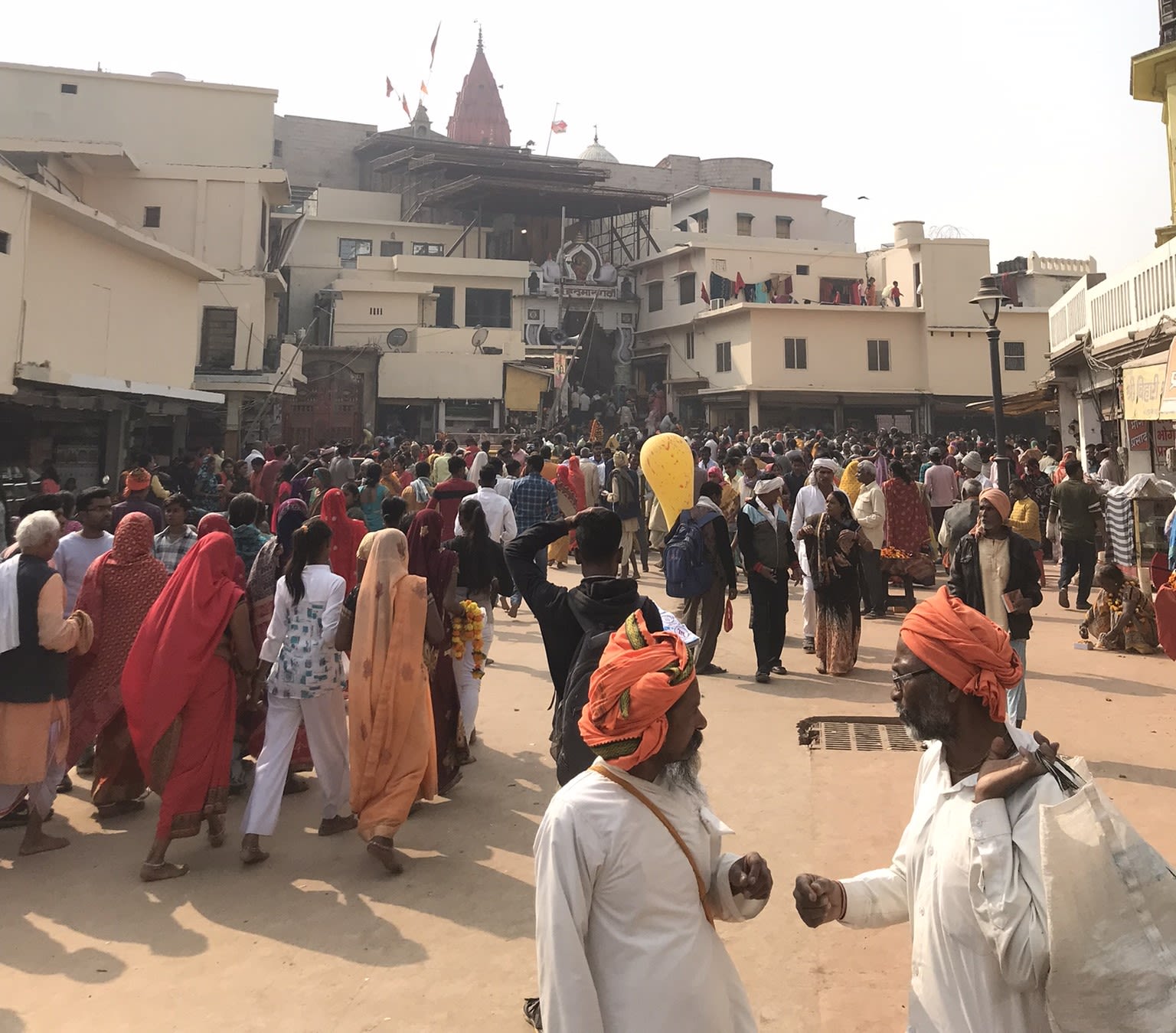Tourists and pilgrims flock to the Ram temple and Hanuman Garhi ahead of the consecration ceremony of the Ram Lalla idol. Credit: DH Photo/Anand Singh