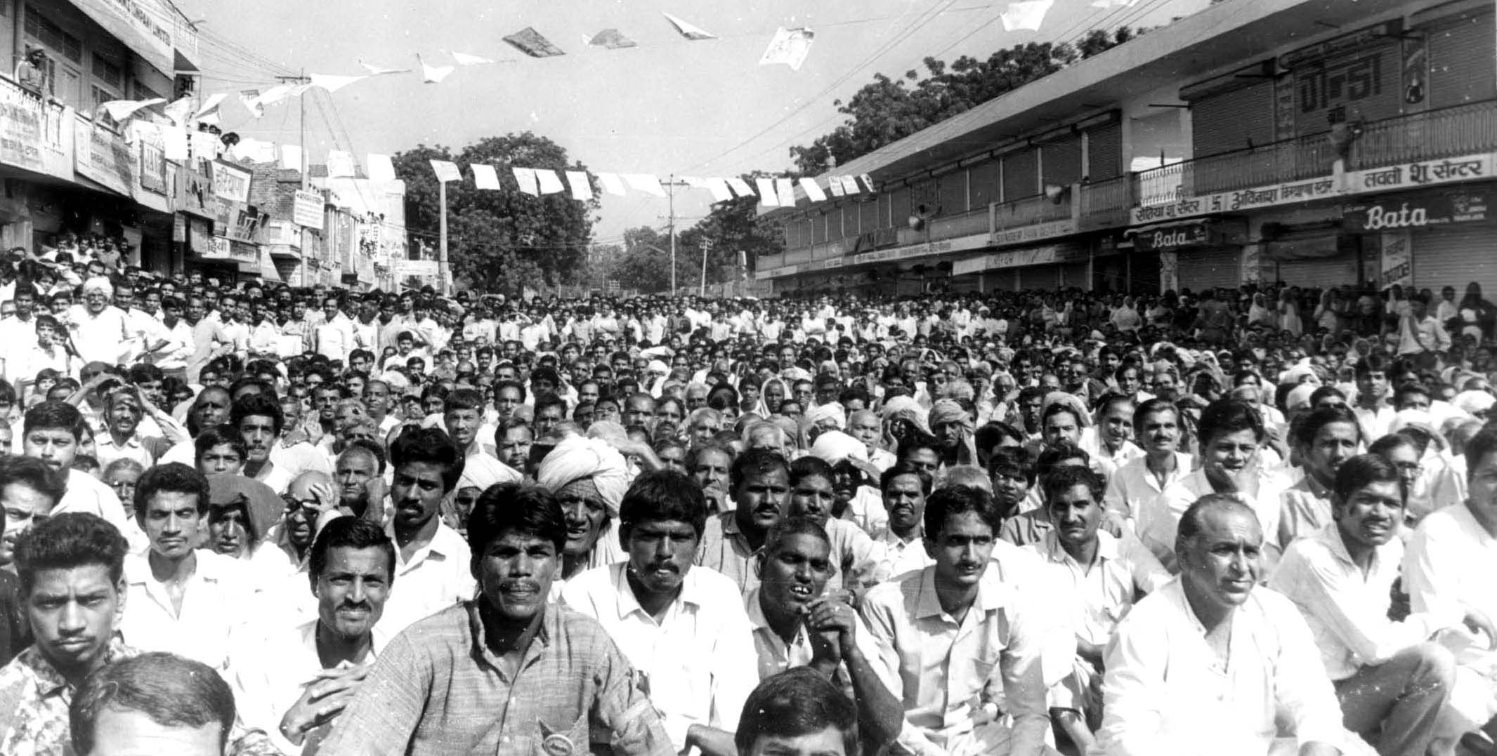 Visuals from Advani's Ram Rath Yatra. Credit: TPML Archives